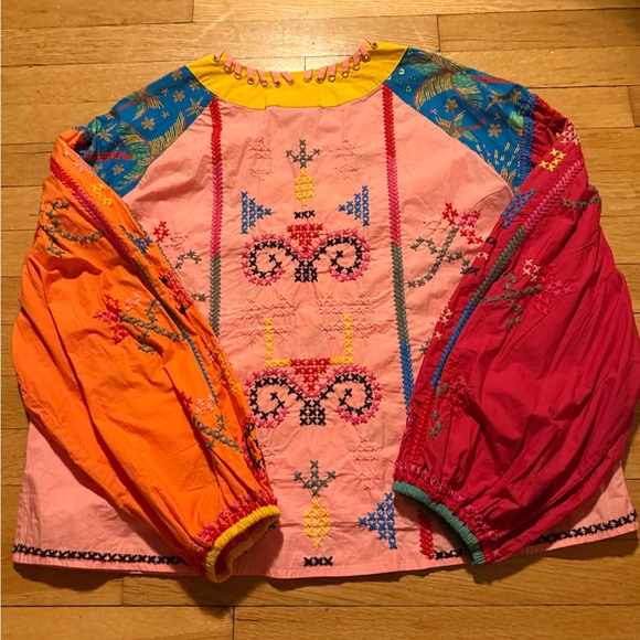 Colorful Farm Rio Embroidered Blouse - Picture 2 of 3